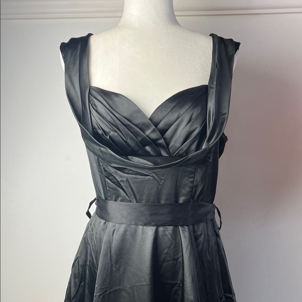 H&R Black Satin Cocktail Dress with sweetheart neckline and ribbon belt - Picture 11 of 11